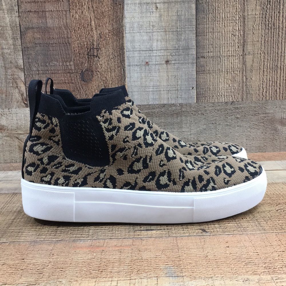 Cushionaire Ruby Brown Animal Print Sneaker Bootie Womens 8.5M Slip On